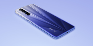 高刷屏+后置四摄 realme 真我X50m仅2099元起