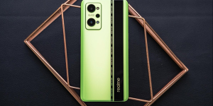 紧跟“绿色时尚”，realme 真我GT Neo2黑薄荷不容错过