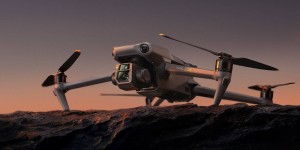 大疆发布Mavic 3无人机：搭哈苏双摄，13888元起